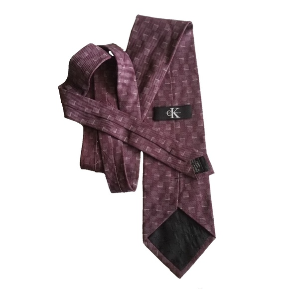 100% Silk Calvin Klein tie - Picture 2 of 3